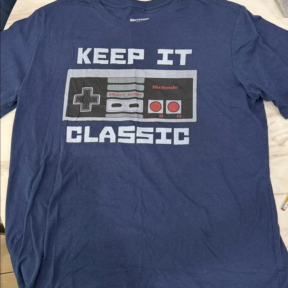 Nintendo Blue Retro Gaming T-Shirt size medium